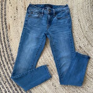 NWOT Aeropostale Low- Rise Jegging Sz. 0Short